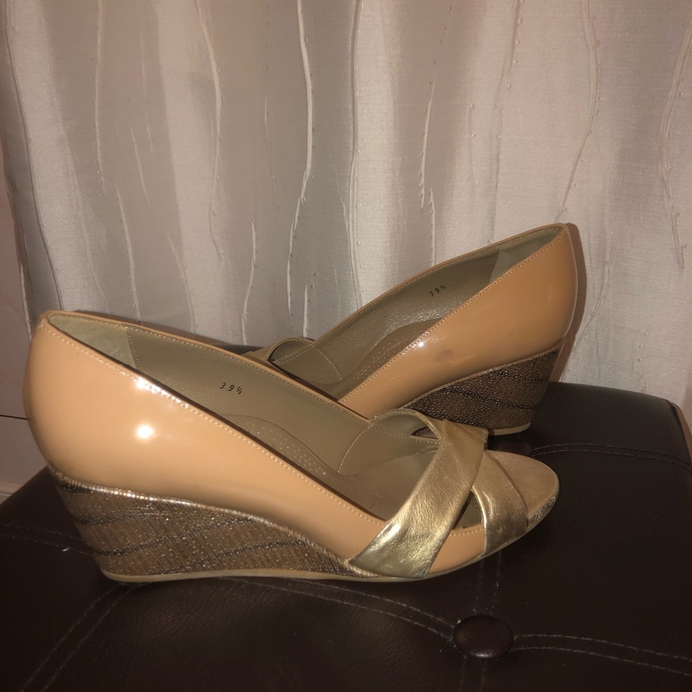 Anyi Lu wedges!  Accepting Offers!